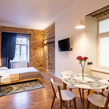 Apartment Inshiapartments On Horodotska Str *